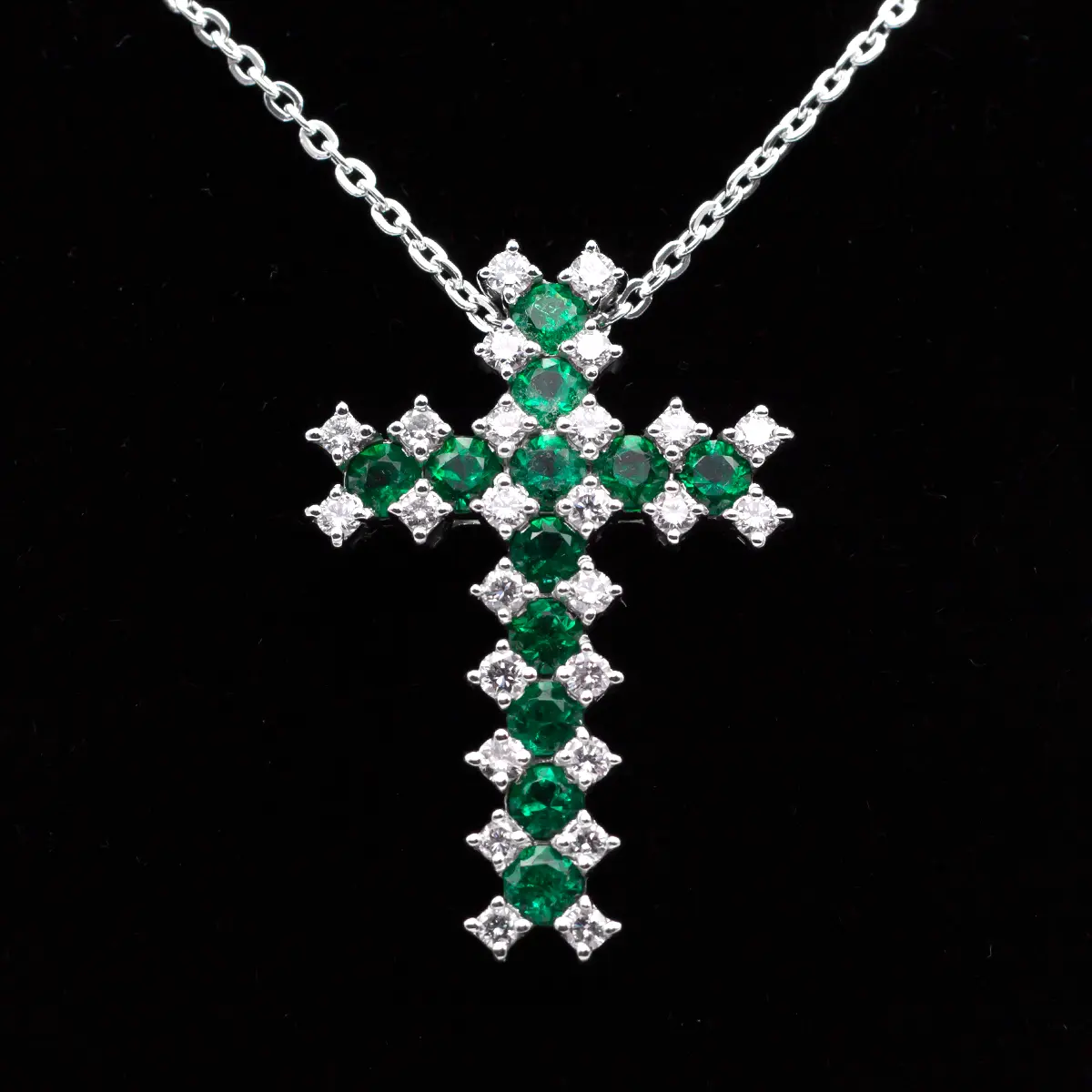 3 White Gold Emerald And Diamond Cross Pendant 4...