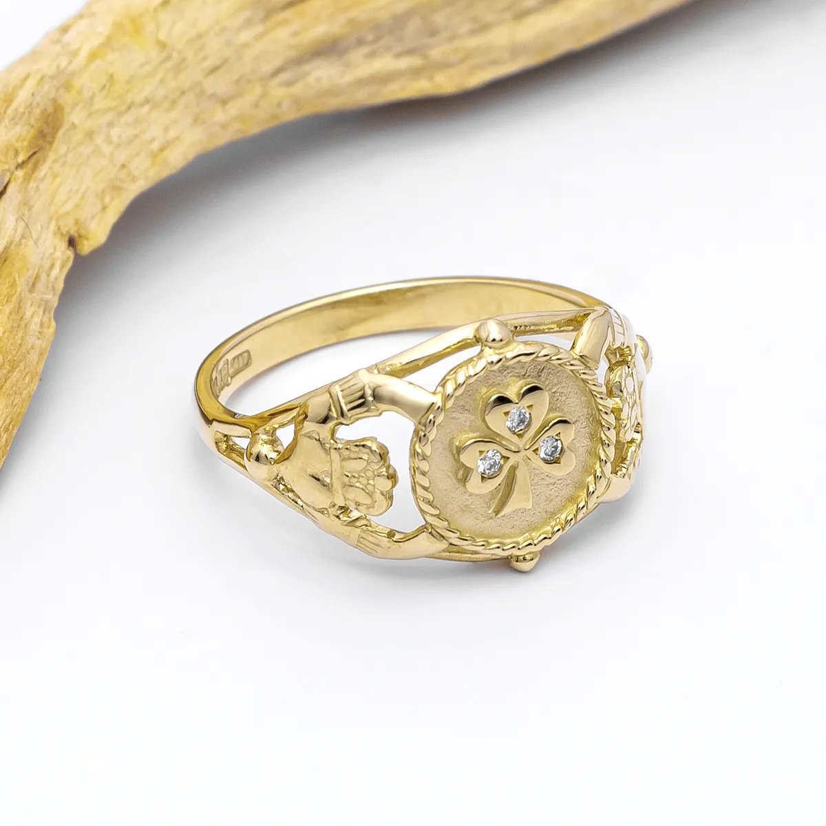 Gents 14K Gold Shamrock Claddagh Ring Photo 8 