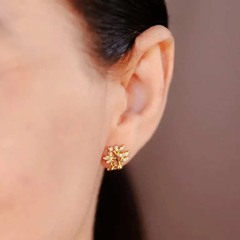 PNG 14k Yellow Gold Diamond Tree Of Life Stud Earrings 4E675 On Model