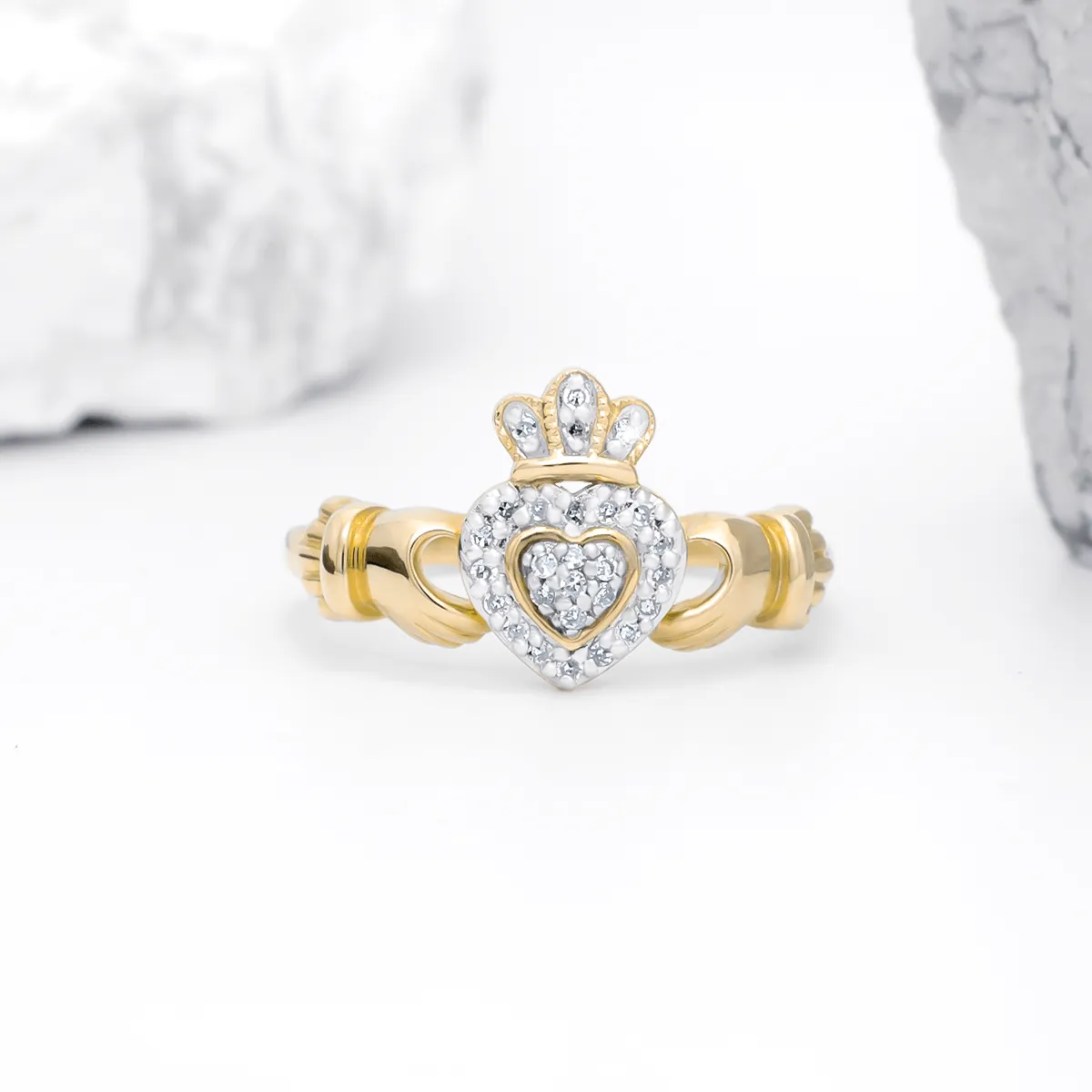 14 Yellow Gold Diamond Claddagh Ring 4...