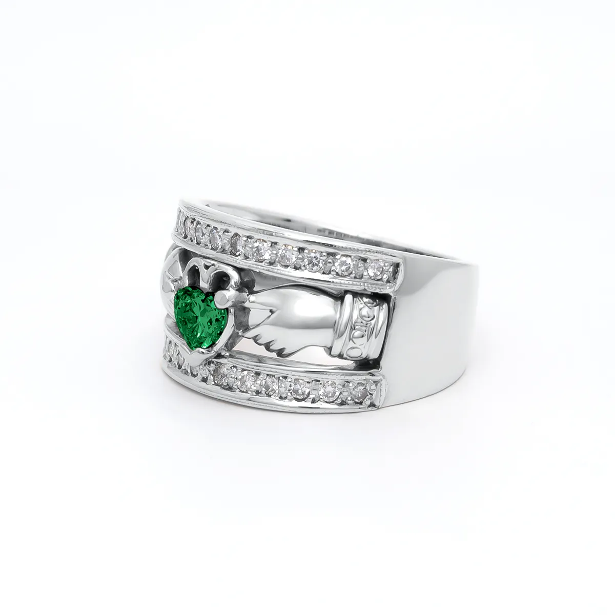 Diamond Wide White Gold Claddagh Ring Emerald 1...