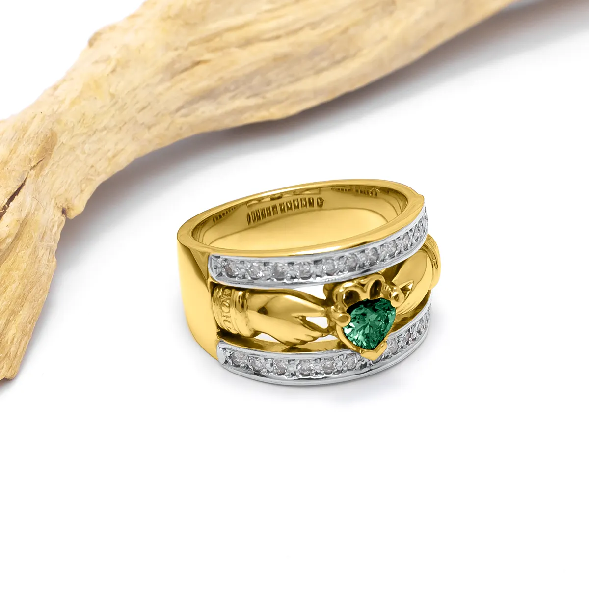 Diamond Wide Yellow Gold Claddagh Ring Emerald 4...