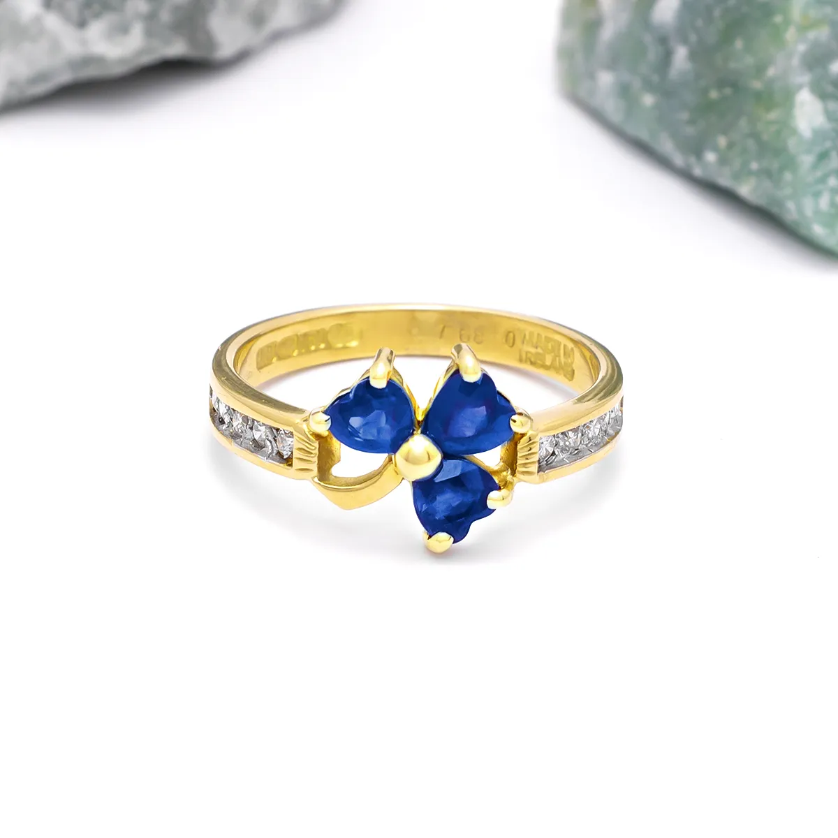Sapphire And Diamond Shamrock Ring In Gold Photo 3 