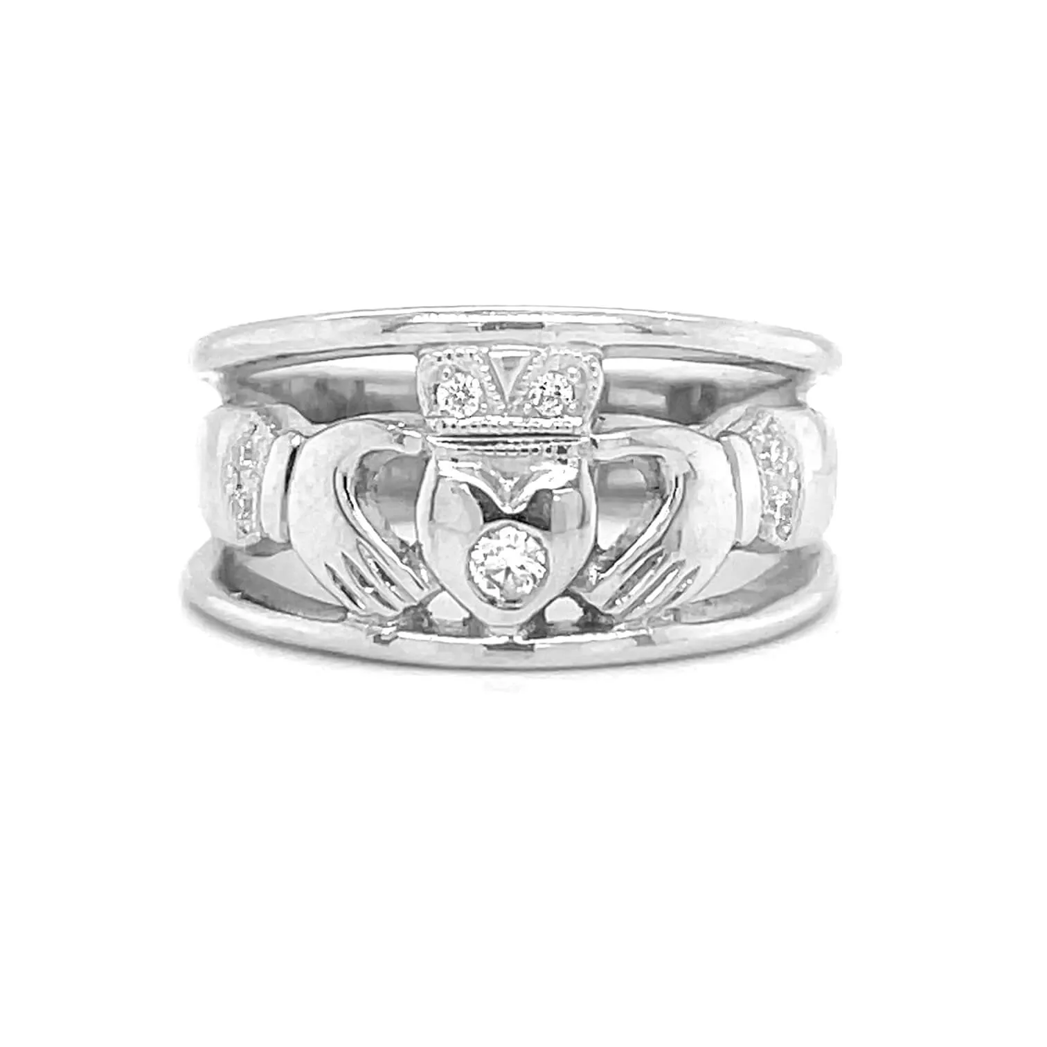 White Gold Claddagh Ring With Brilliant Cut Diamond 