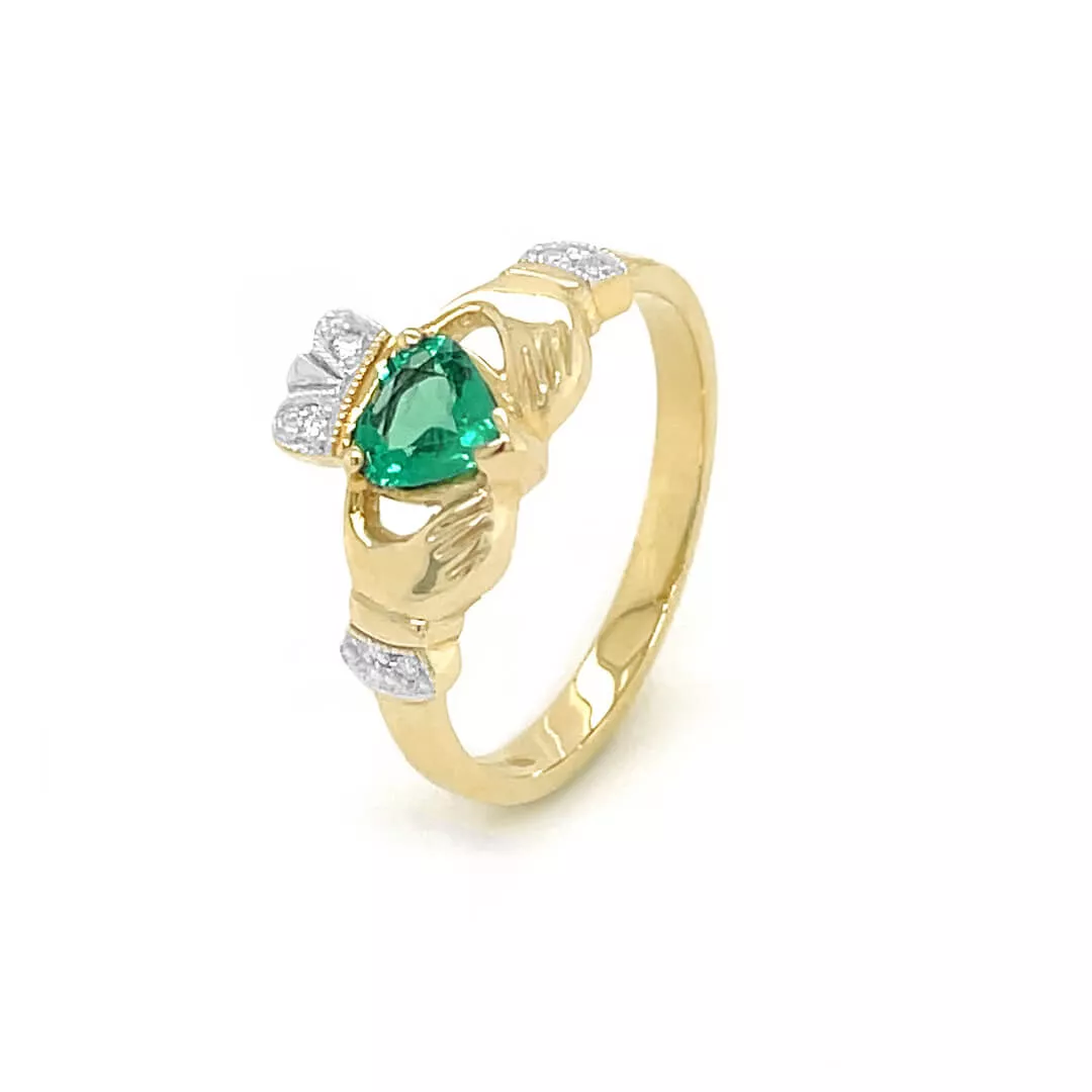 3 Claddagh Ring With Emerald 3 3