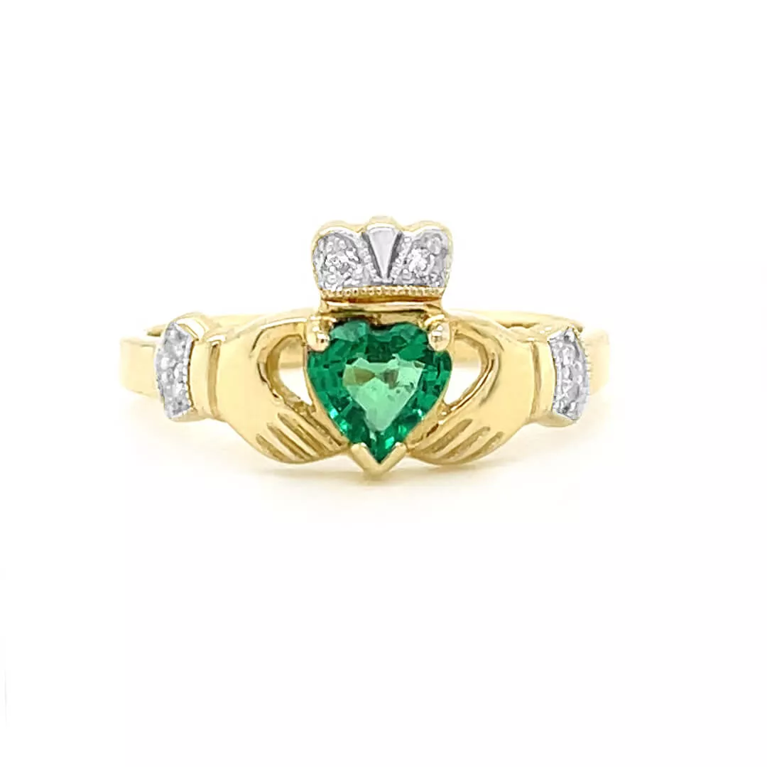 Claddagh Ring With Emerald...