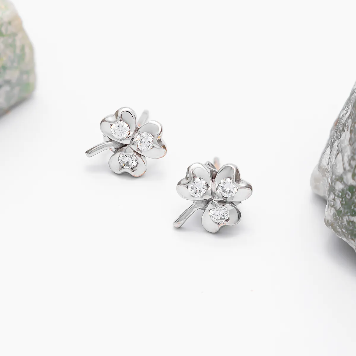 IJCE0014 White Gold Shamrock Earring 5...