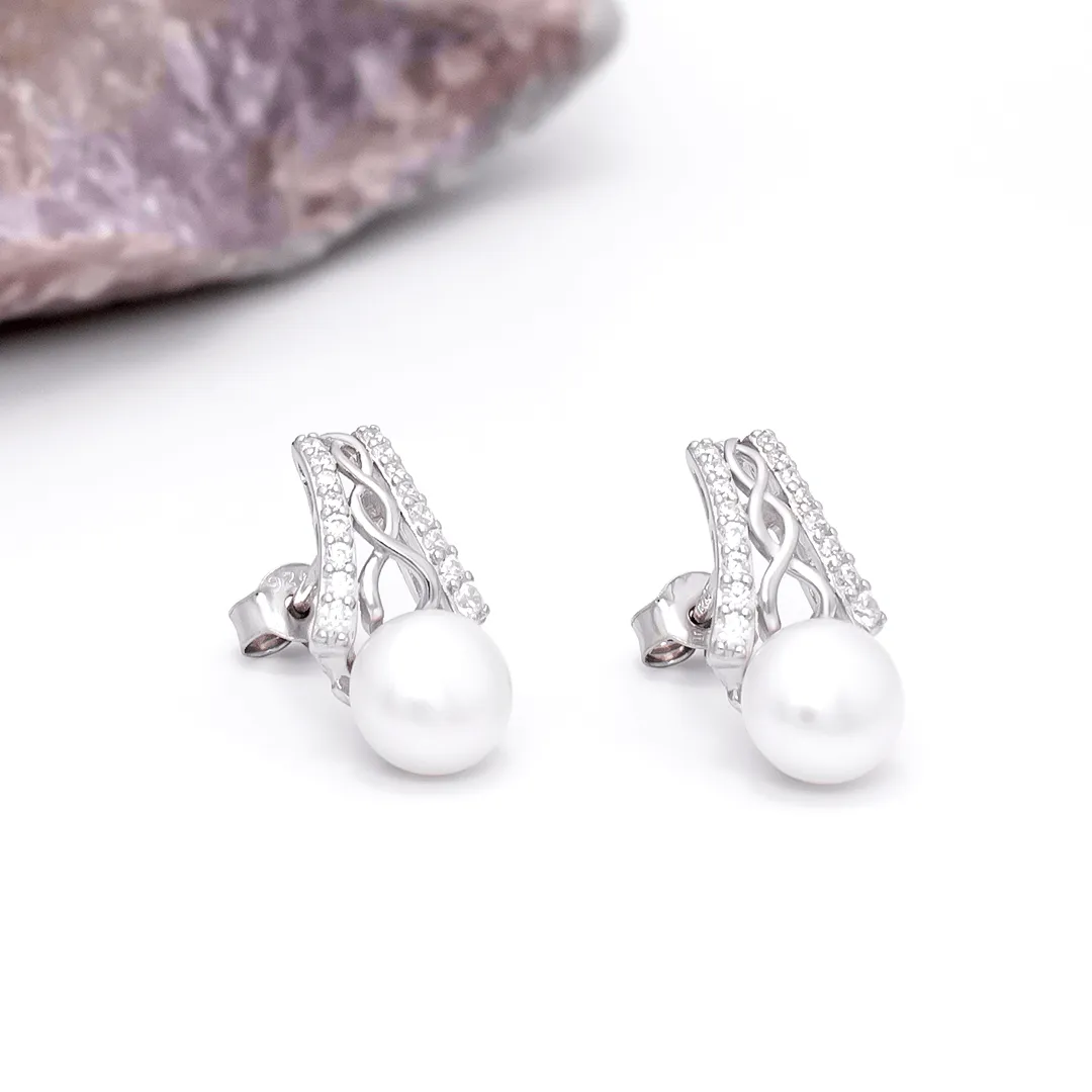 Celtic Knot Pearl Earring 5...