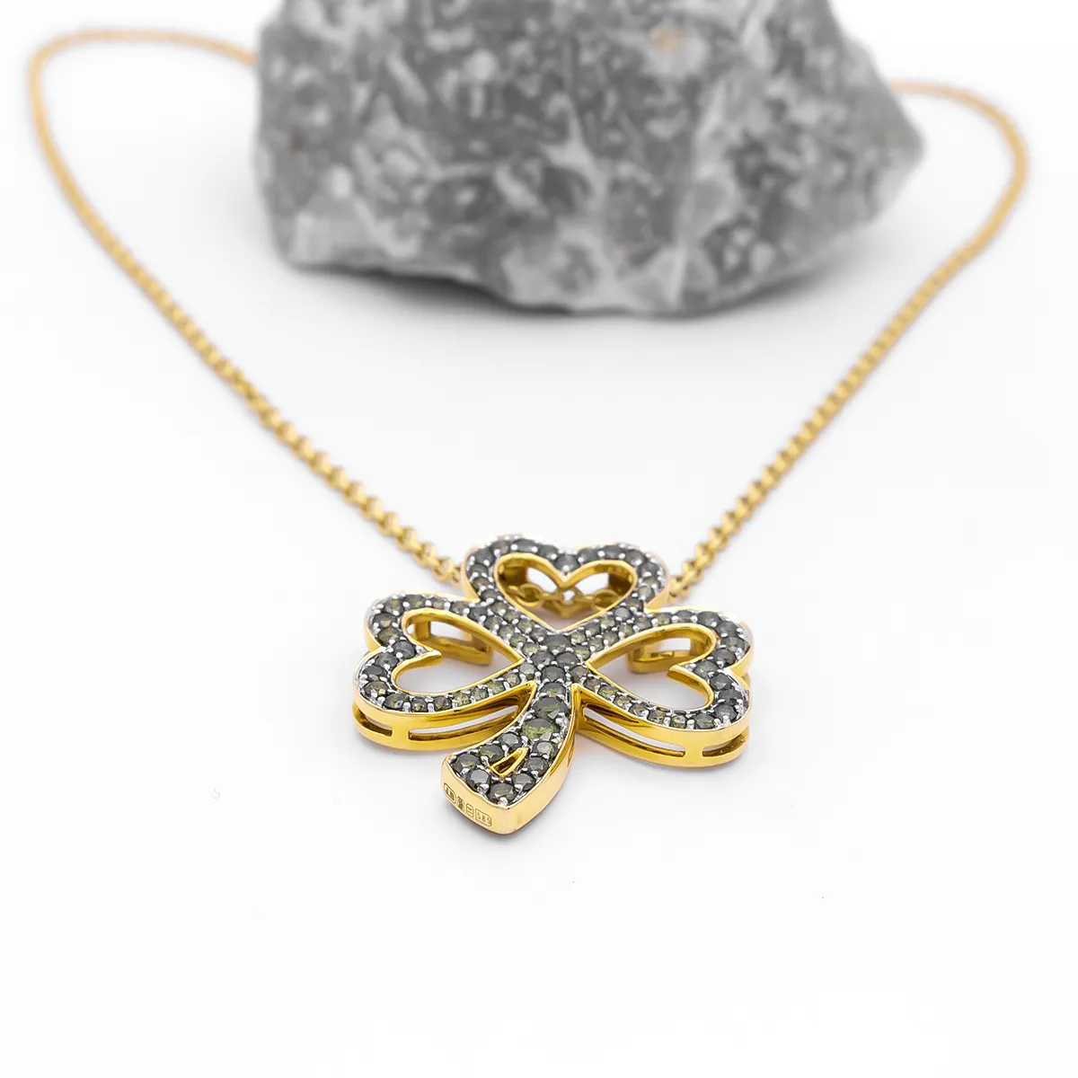 IJC007 Gold Shamrock Necklace 4...