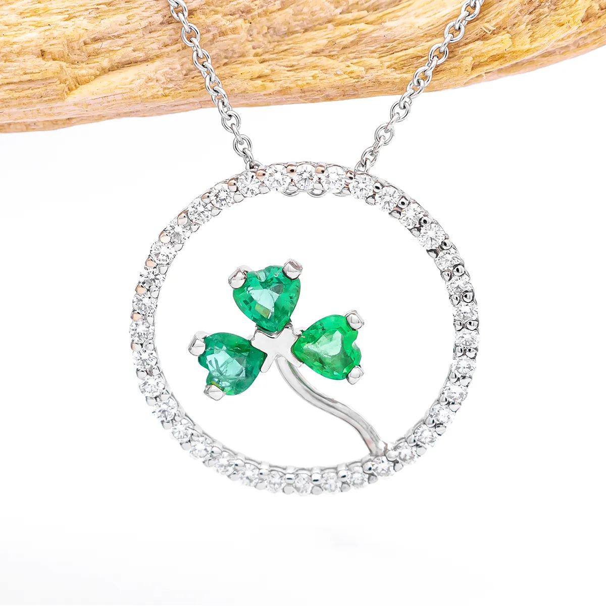 IJCP00028 Diamond Emerald Shamrock Pendant 2