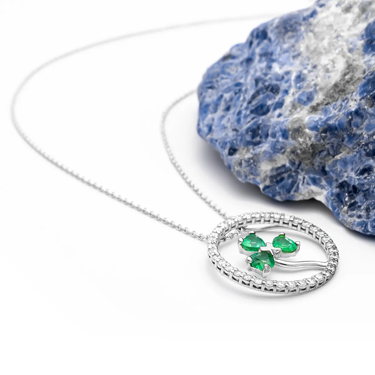 IJCP00028 Diamond Emerald Shamrock Pendant 4...