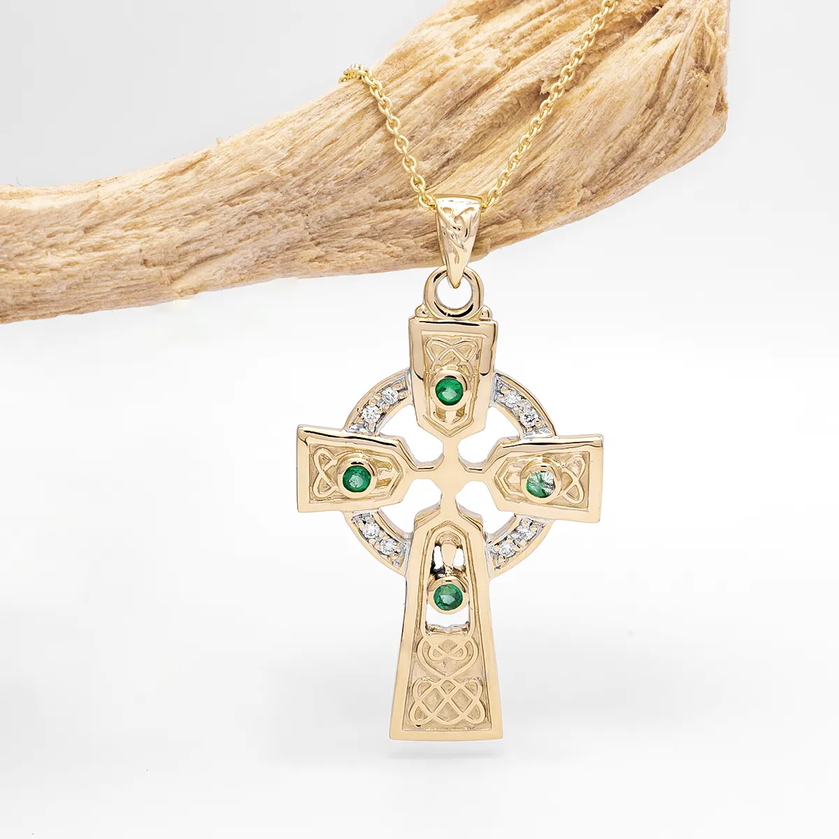 Yellow Gold Celtic Cross Pendant Emerald 5...