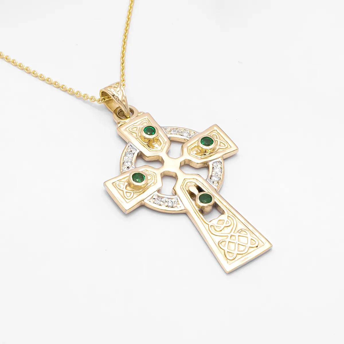 Yellow Gold Celtic Cross Pendant Emerald 8...