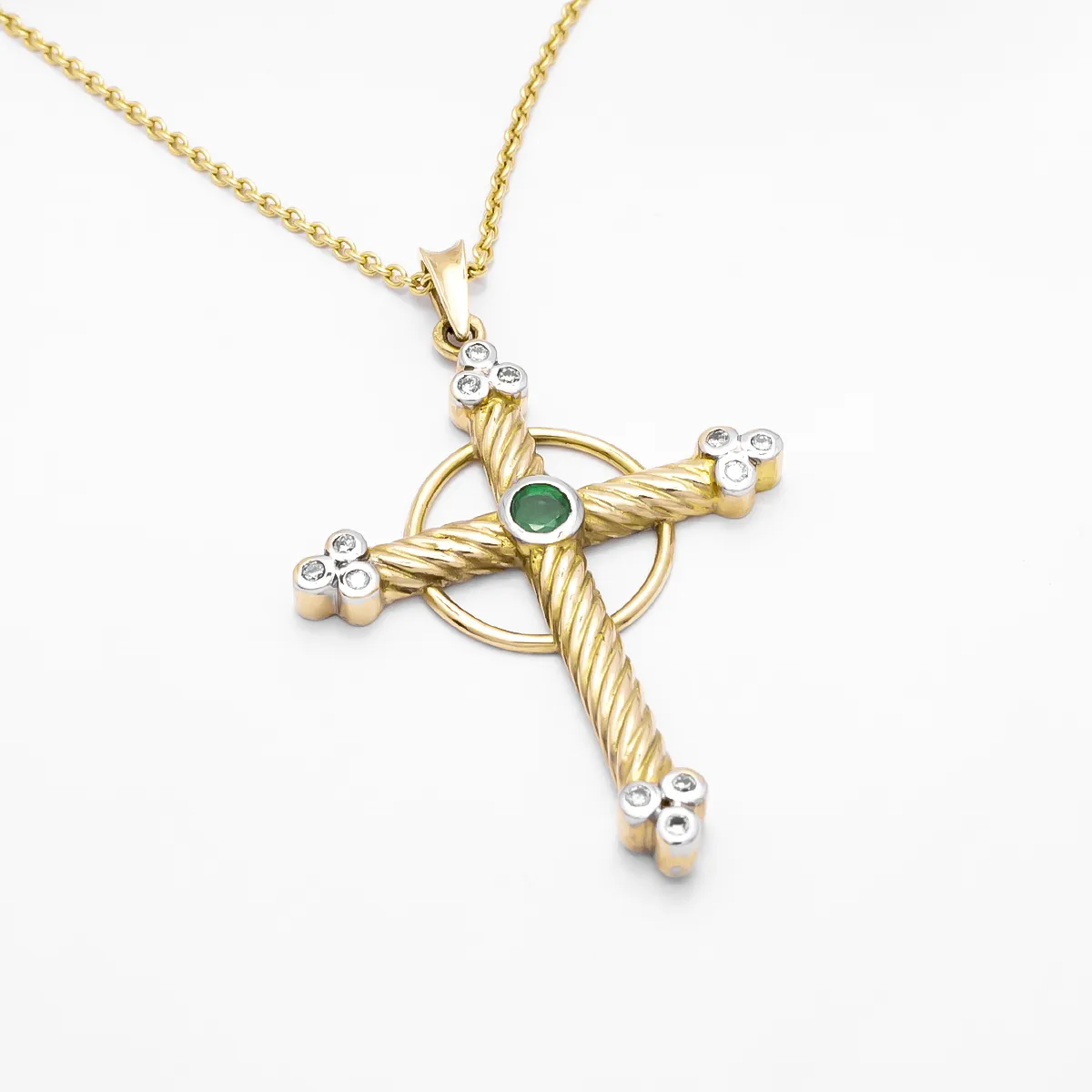 IJCP0030 Gold Emerald Celtic Cross Pendant 8...