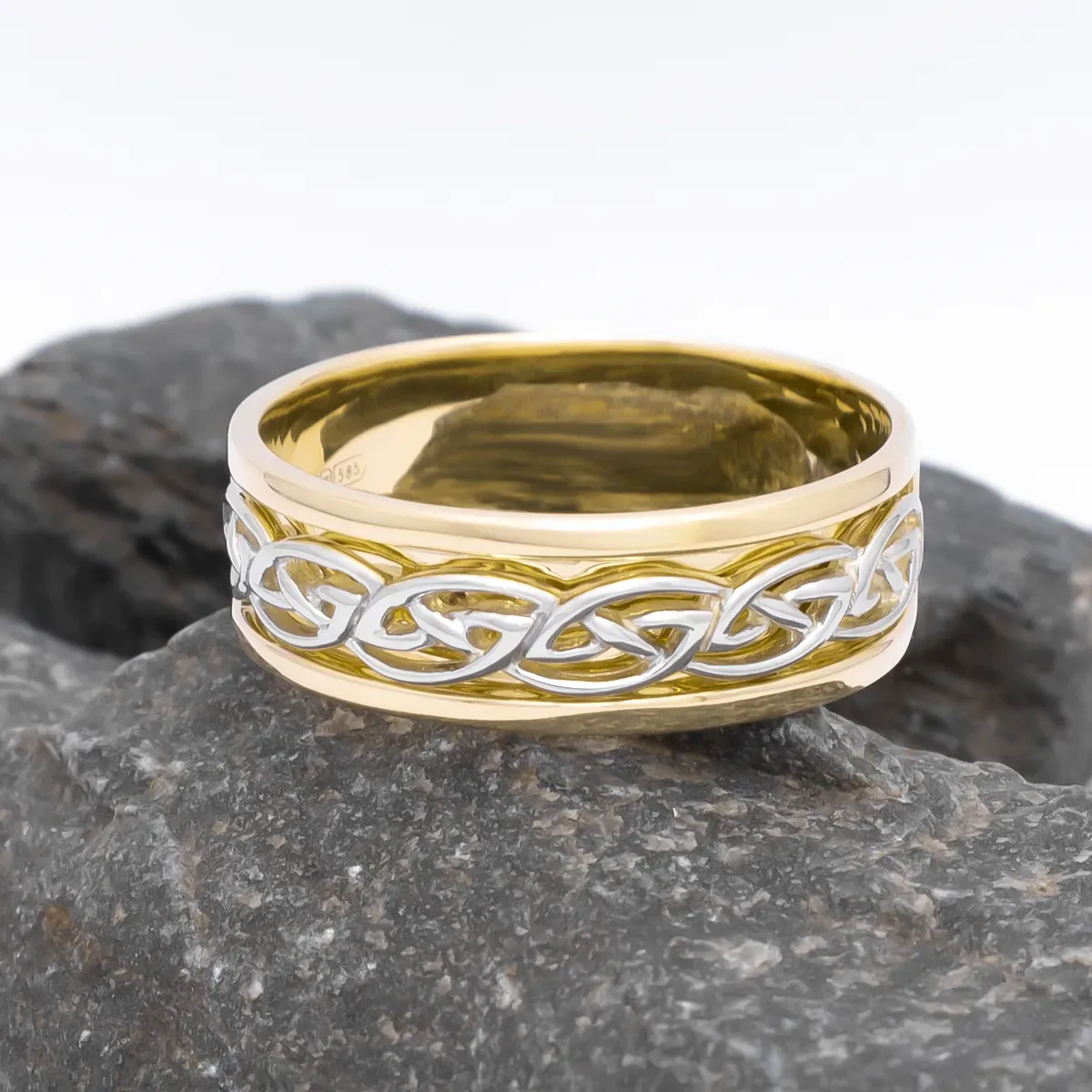 1 Yellow Gold Celtic Ring 6...