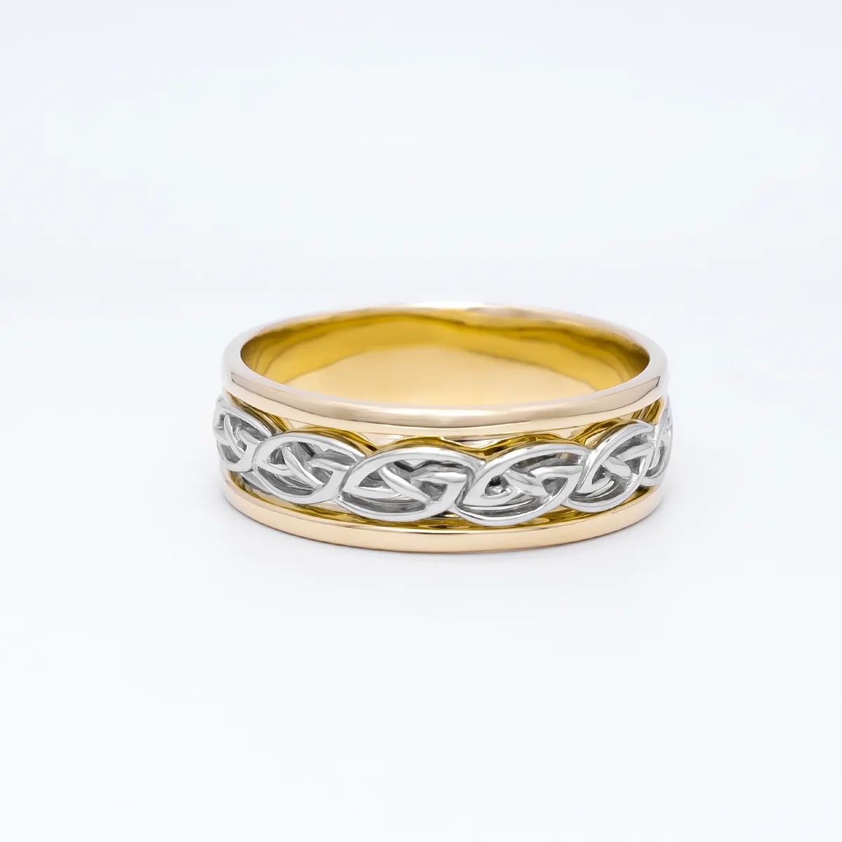 IJCR0004_gold_celtic_ring_1...