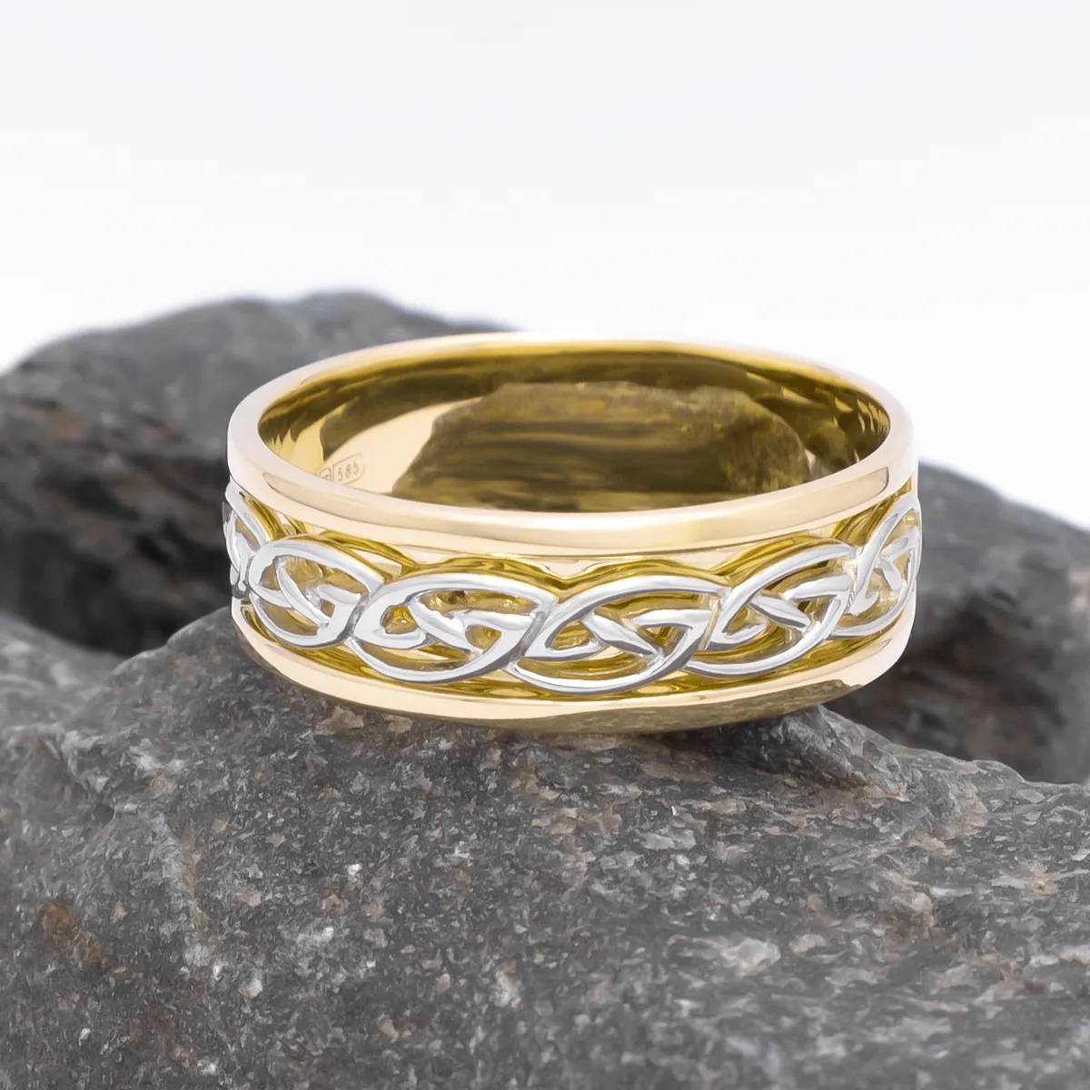 IJCR0004_gold_celtic_ring_6