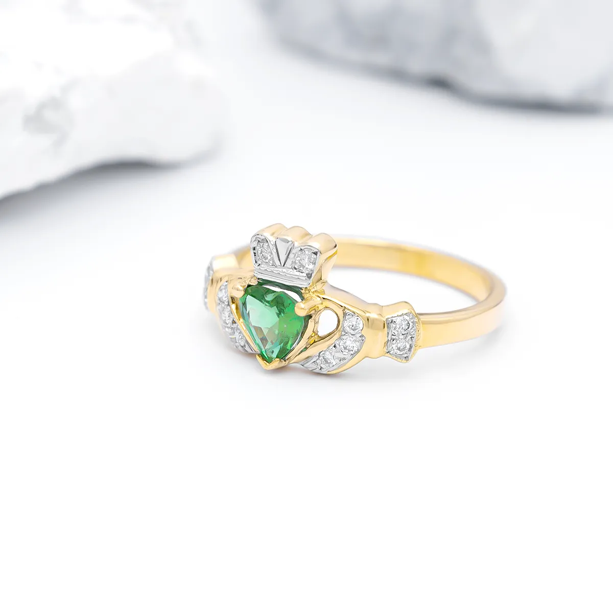 Yellow Gold Emerald Claddagh Ring 7...