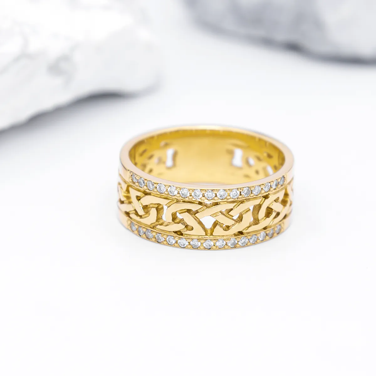 IJCR0034 Yellow Gold Celtic Ring With Diamonds 7...