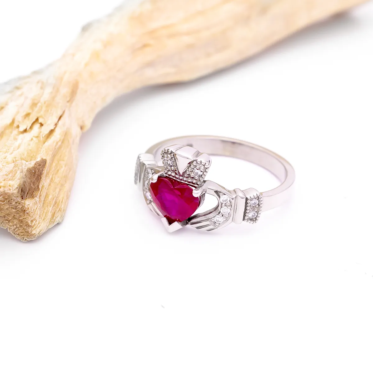 IJCR0036 White Gold Ruby Claddagh Ring 8...