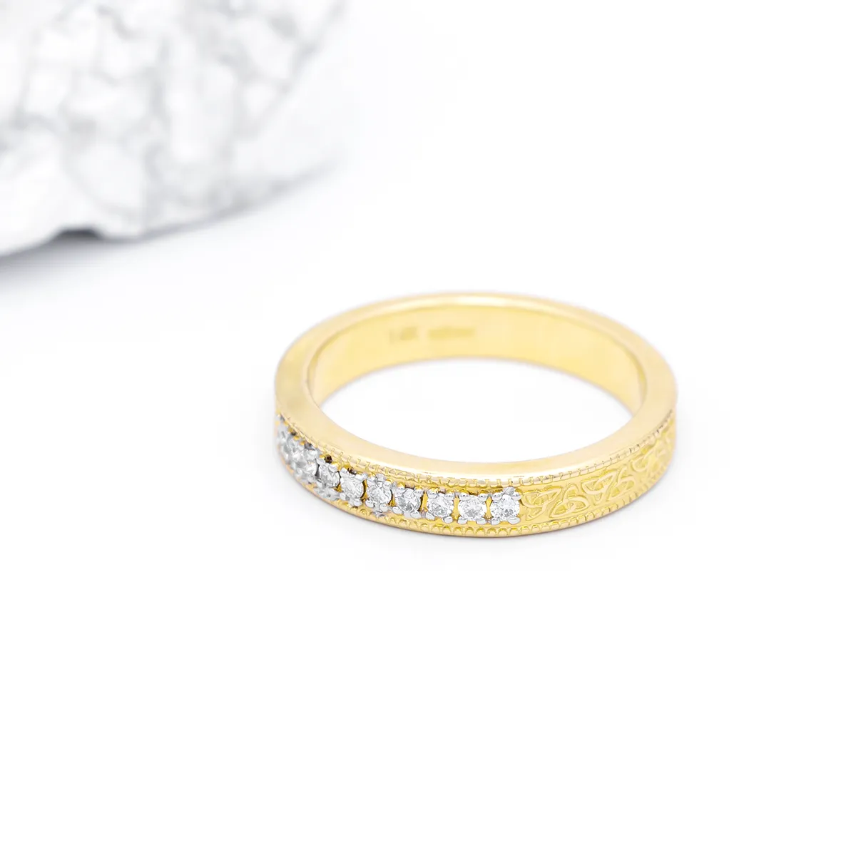 IJCR0040 Yellow Gold Celtic Ring With Diamonds 4