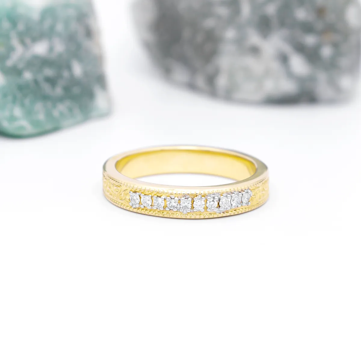 IJCR0040 Yellow Gold Celtic Ring With Diamonds 5