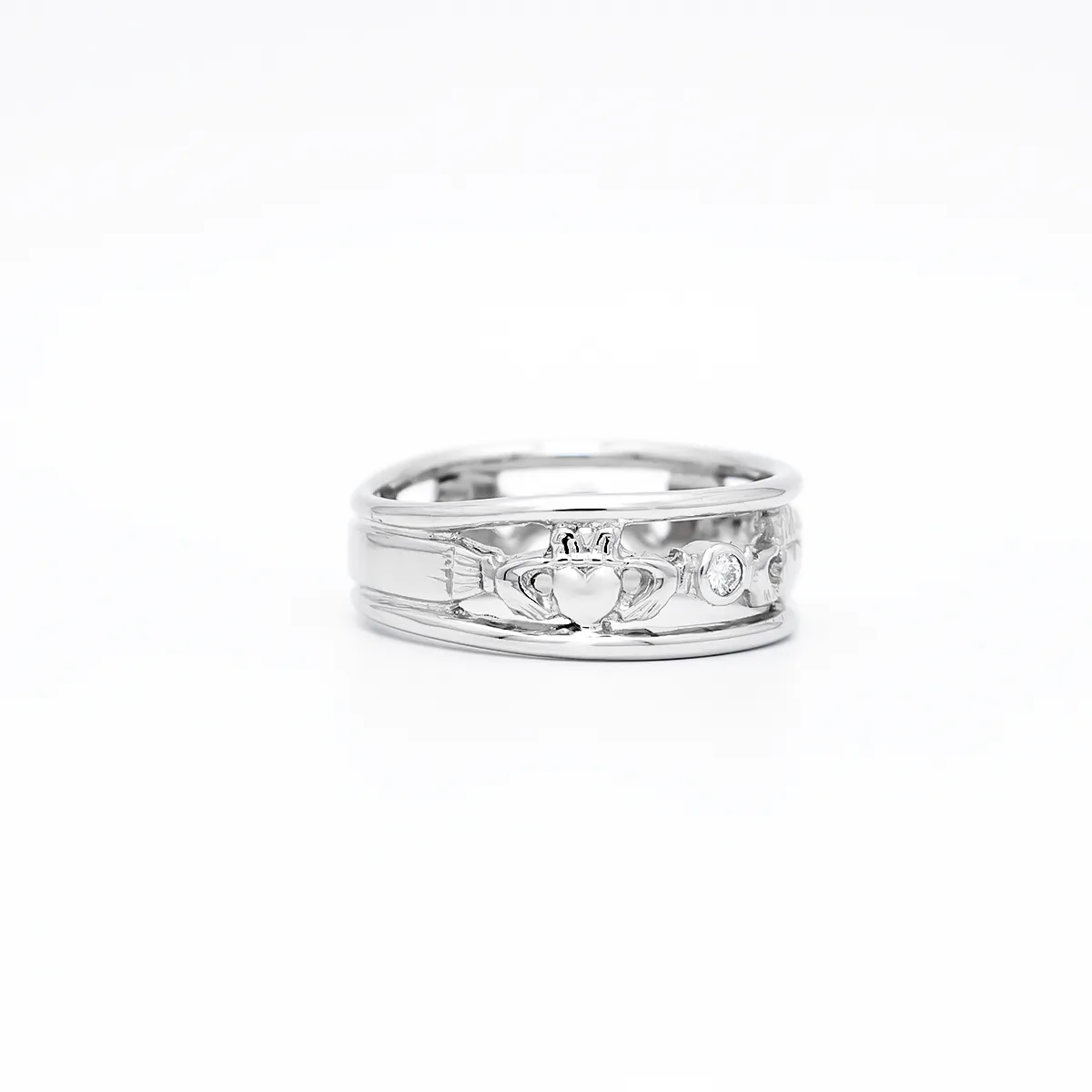 IJCR0042 White Gold Diamond Claddagh Ring 3...