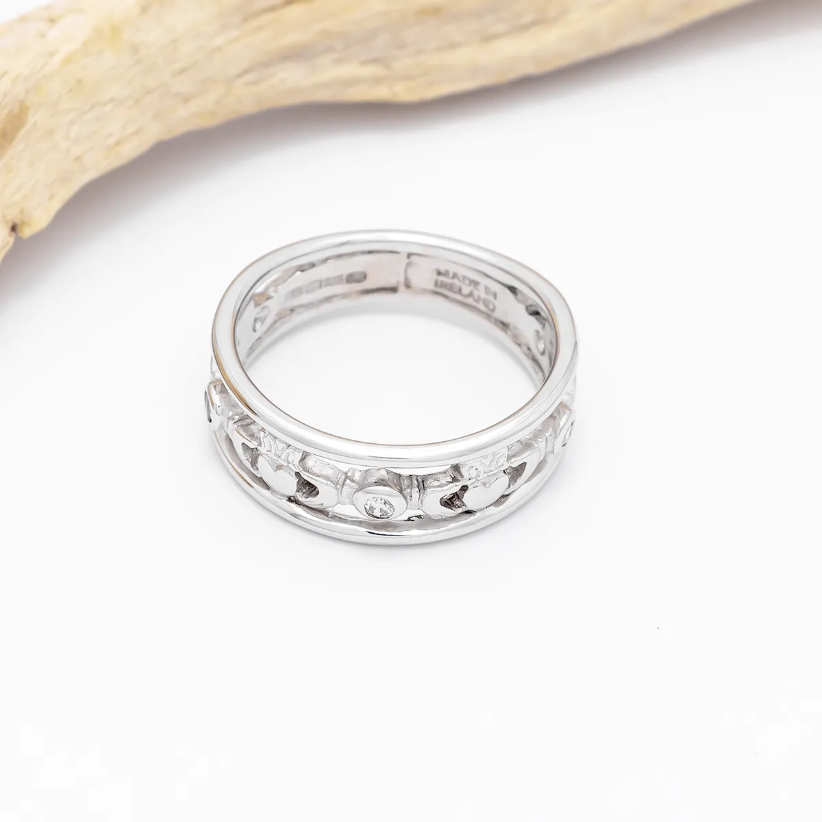 IJCR0042 White Gold Diamond Claddagh Ring 8...