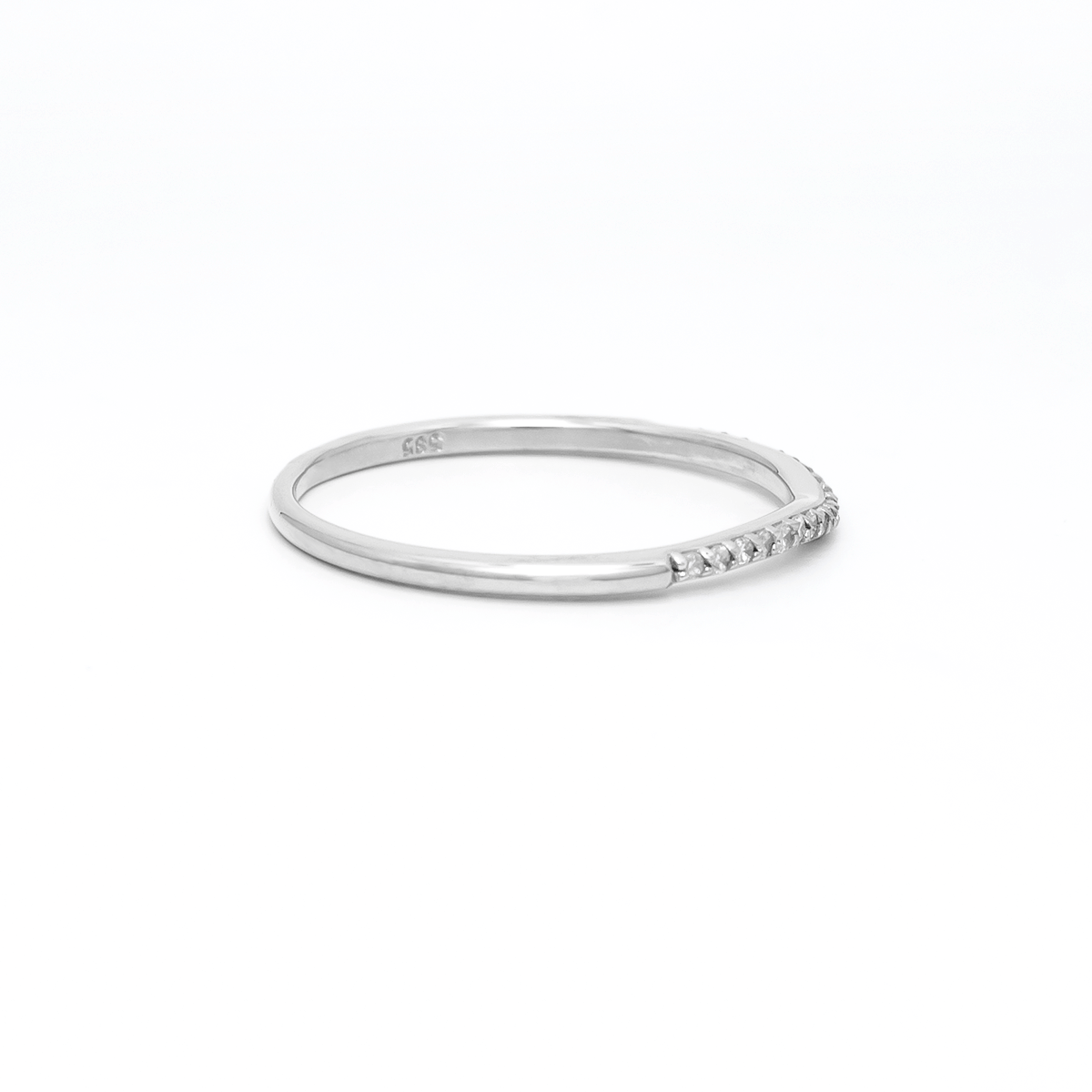 JP22_02_WhiteGold
