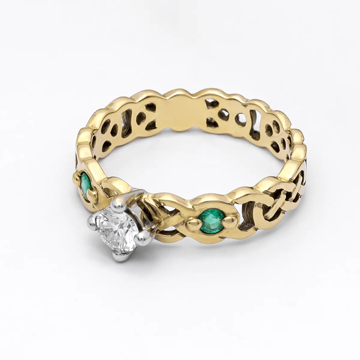 Yellow Gold Celtic Knot Emerald Ring 6...