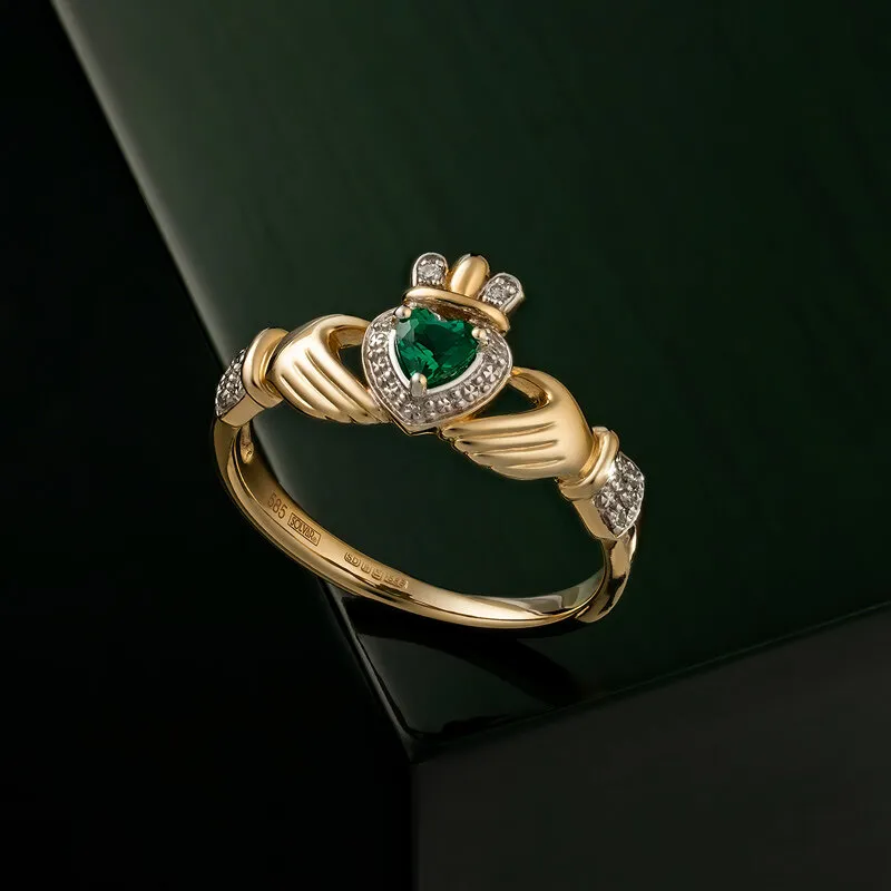 14k Gold Diamond And Emerald Claddagh Ring2...
