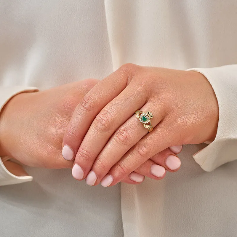 9k Gold Green Agate Cz Claddagh Ring 1...