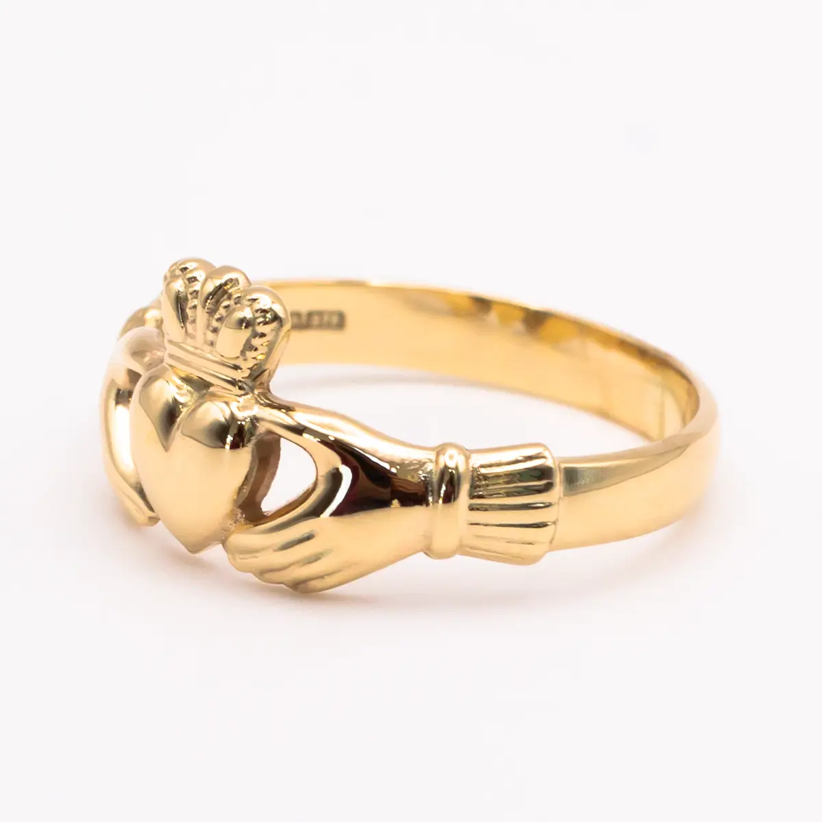 9k Gold Ladies Heavy Claddagh Ring...