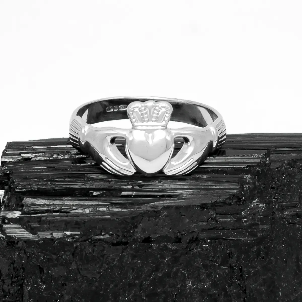 Ladies Silver Claddagh Ring 4...