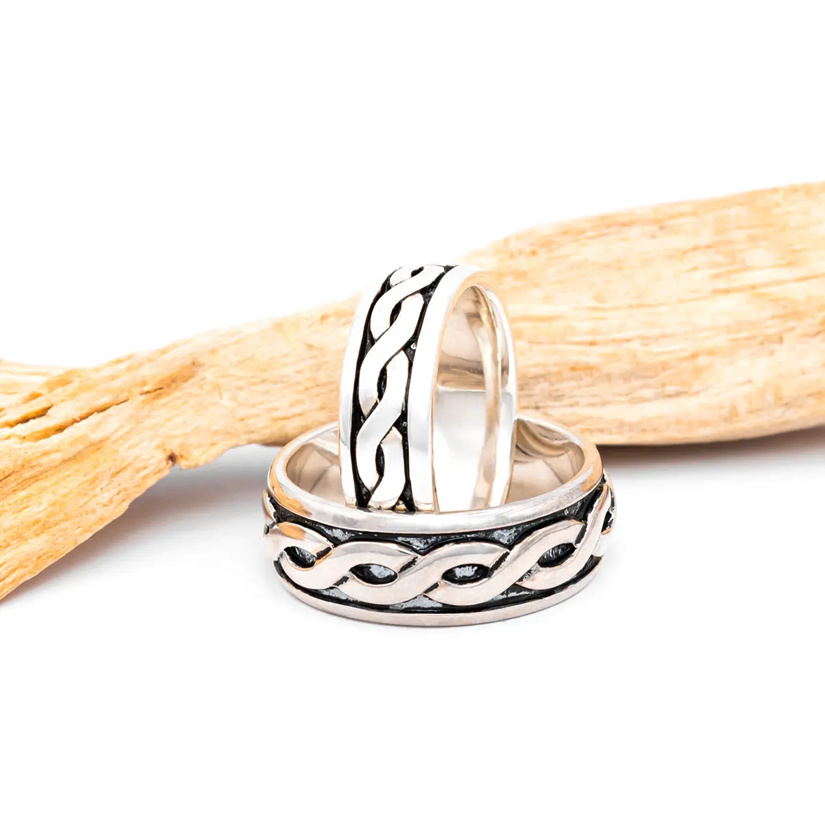 Ladies Silver Celtic Ring 5...