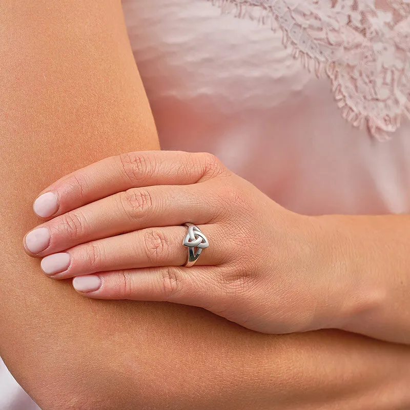 Sterling Silver Plain Trinity Knot Ring1...