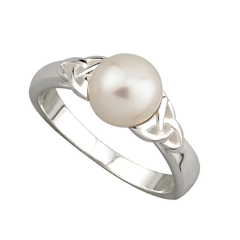 Silver Freshwater Pearl Trinity Knot Ring