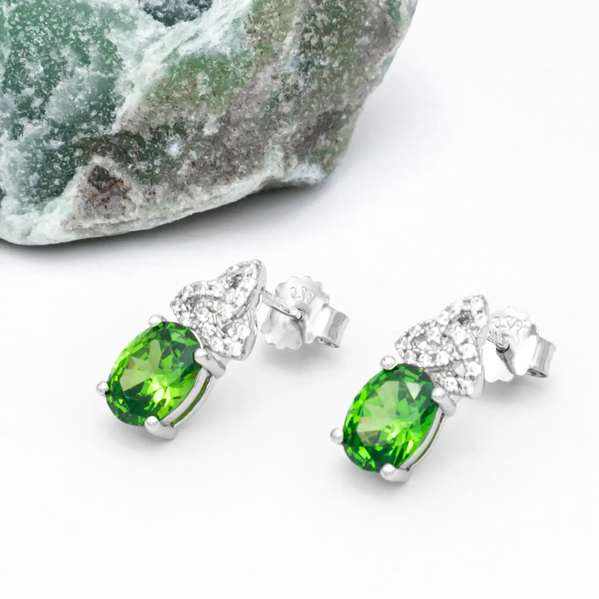 Silver Trinity Knot Stud Earrings With Green Cubic Zirconia Photo 3 
