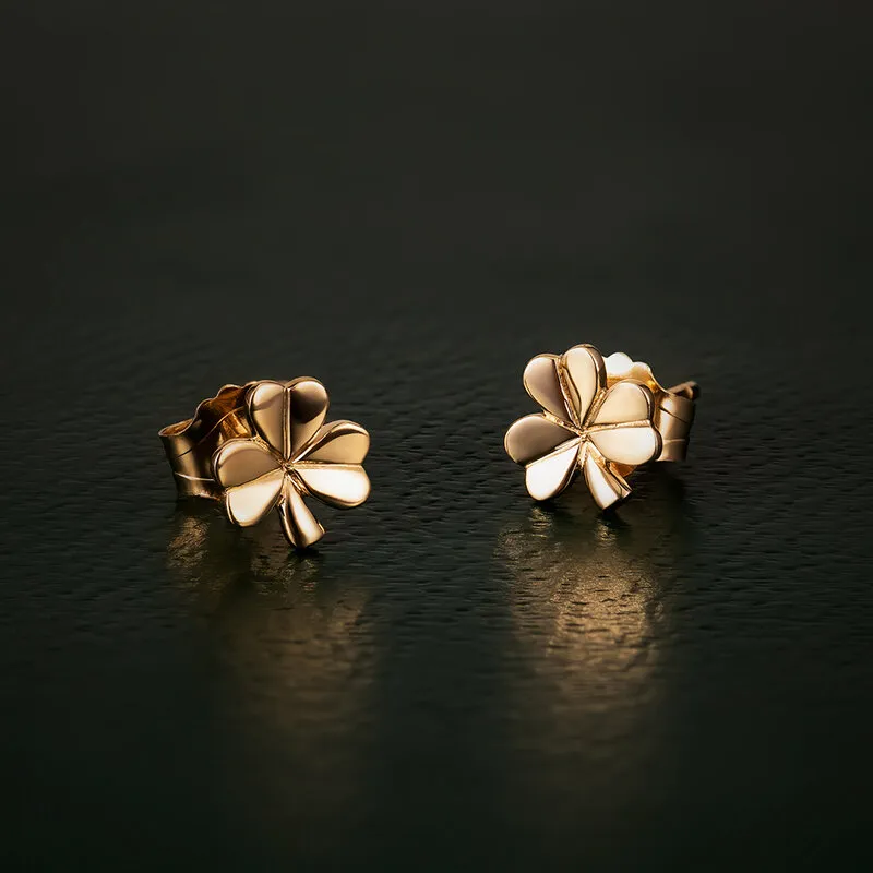 14k Gold Shamrock Stud Small Earrings2