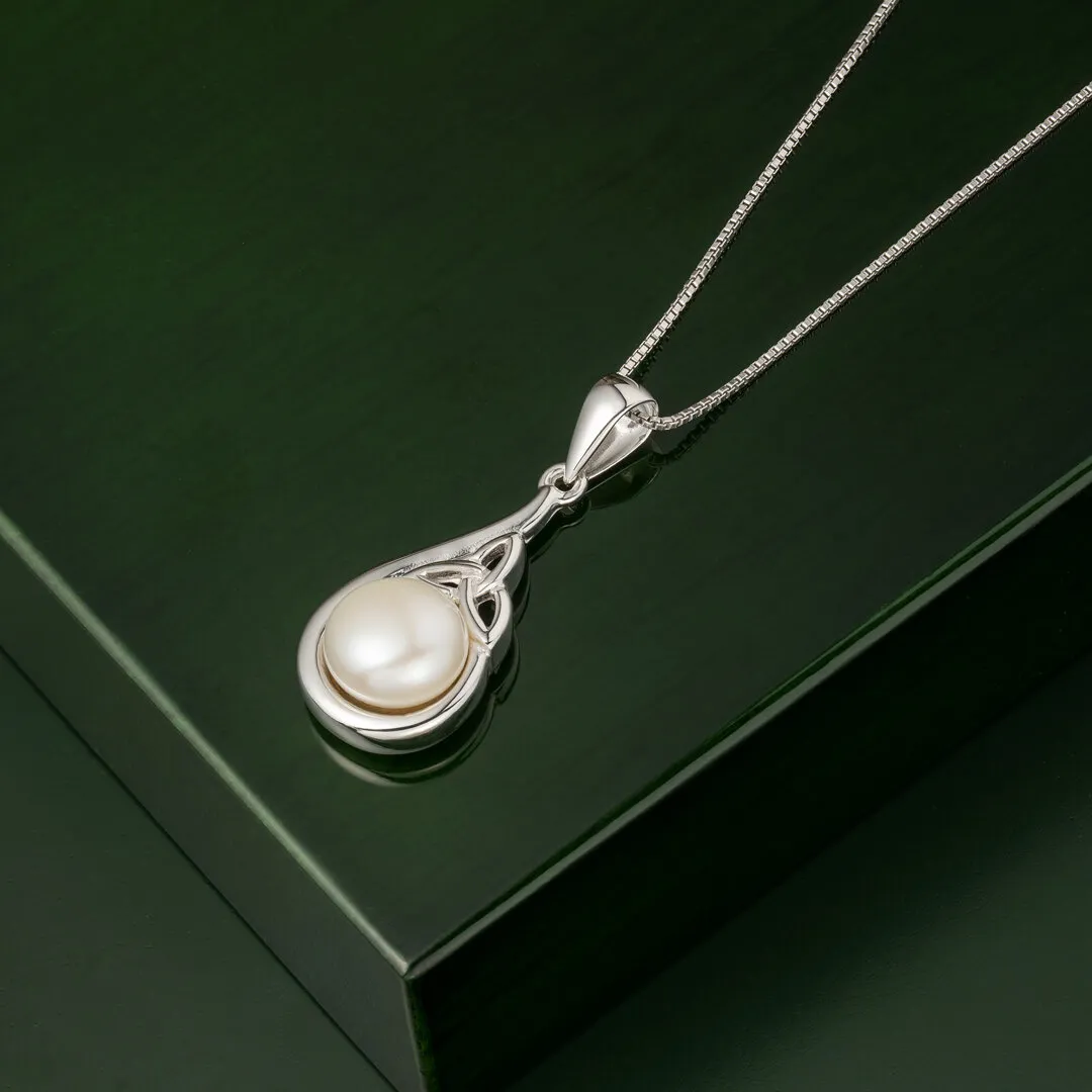 Sterling Silver Pearl Trinity Knot Pendant2