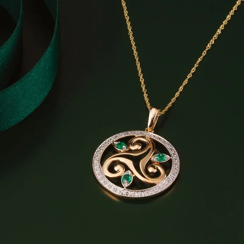 Sterling Silver Celtic Knot Cross Pendant Necklace with May Emerald  Birthstone - Walmart.com