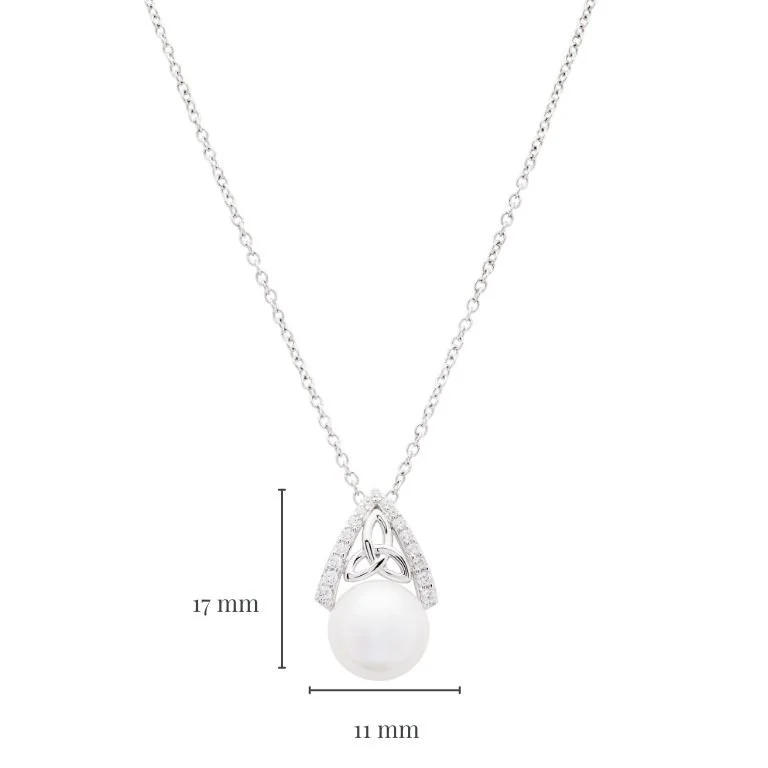 Intricate Trinity Knot Pearl Pendant With Measurement...