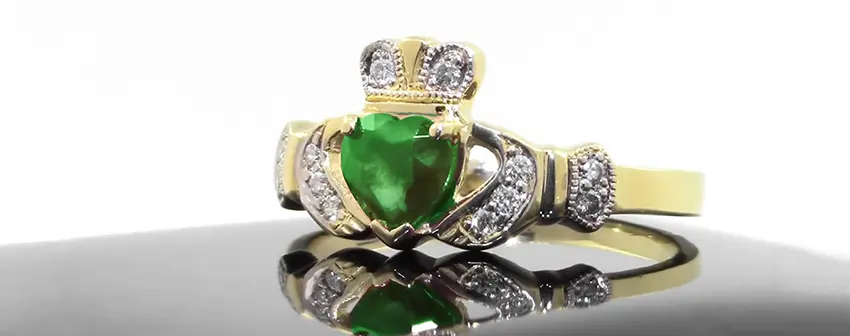 Gold And Heartshaped Emerald Claddagh Ring With Diamonds