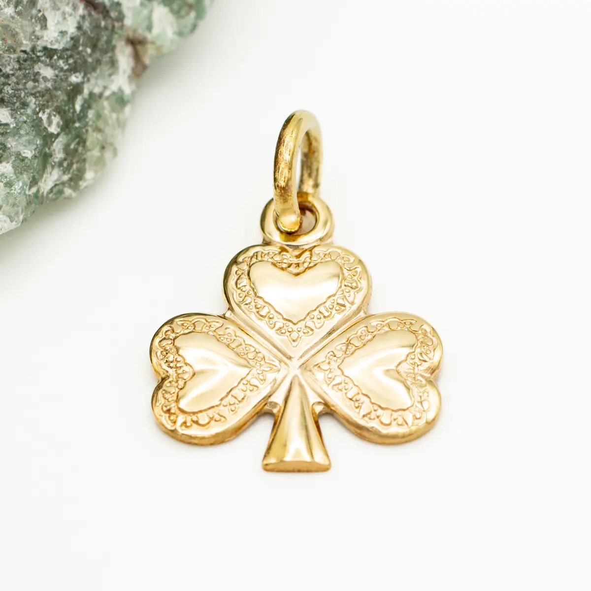 9k Gold Shamrock Small Charm Photo 1 