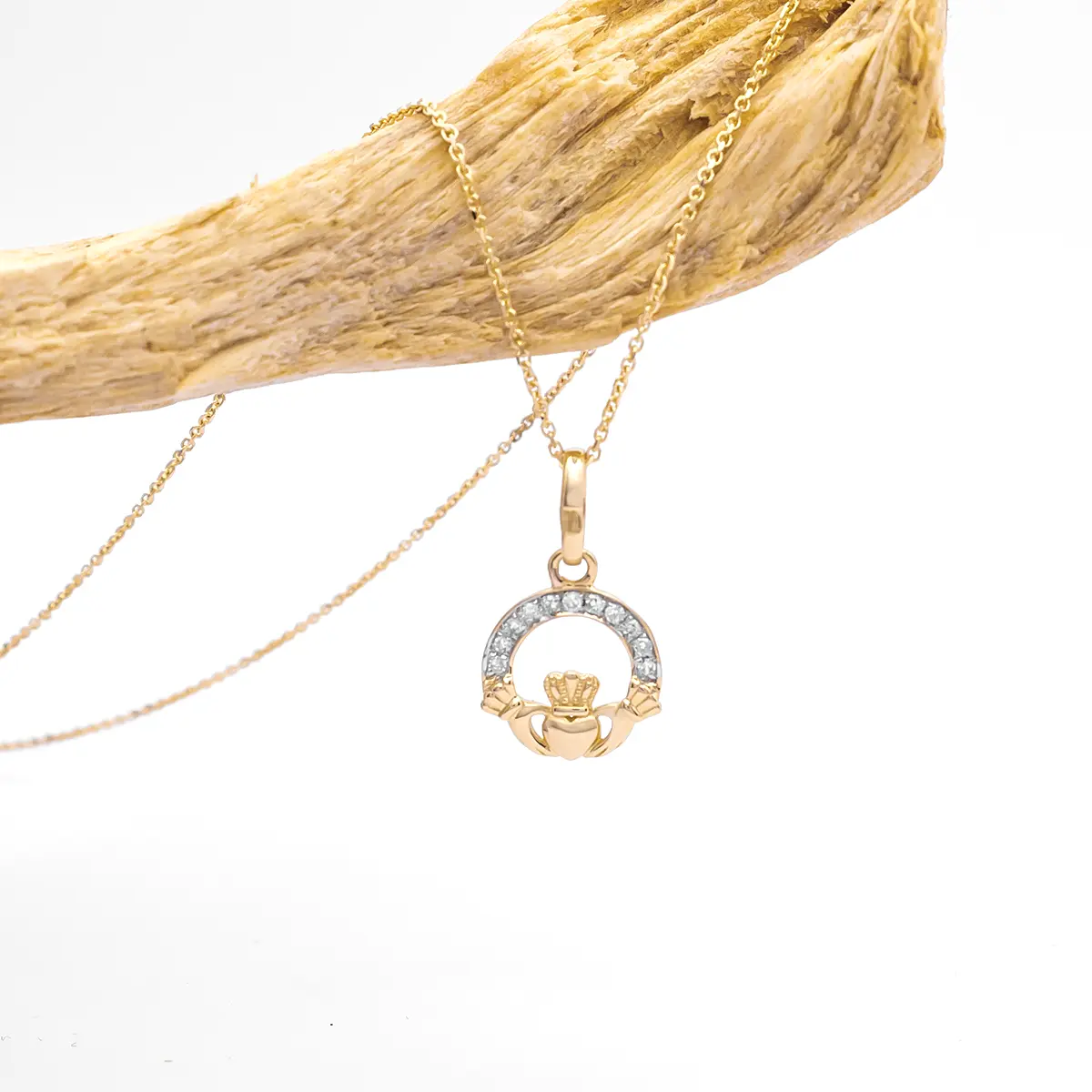14K Gold Diamond Set Claddagh Pendant Photo 2 