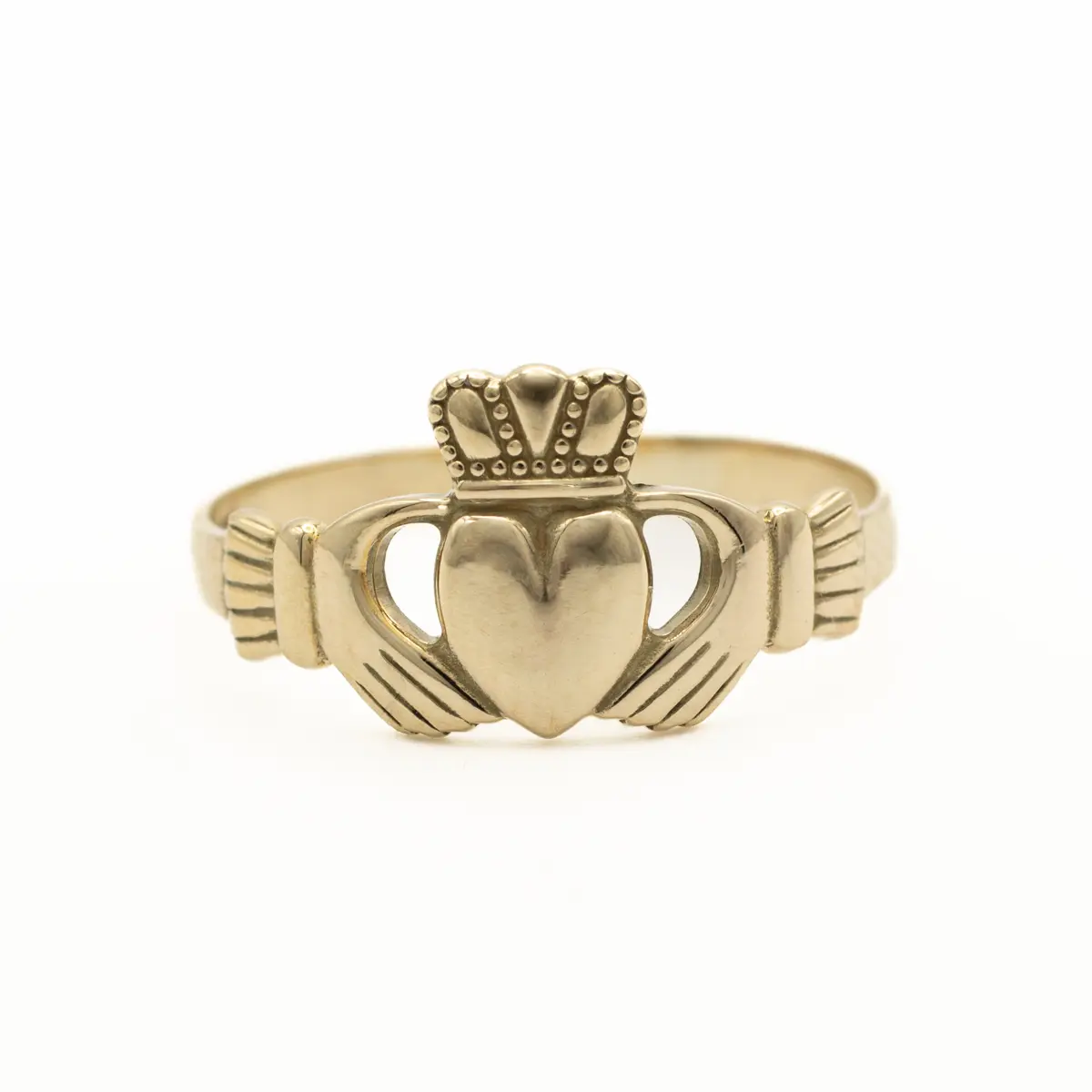 10k Gold Light Claddagh Ring...