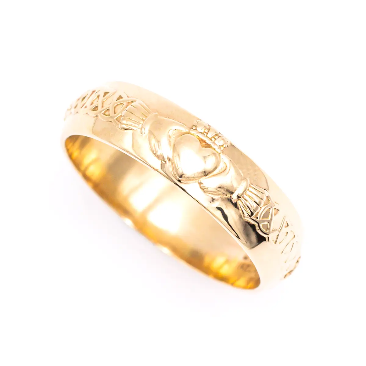 Mens Gold Claddagh Celtic Wedding Band 2...