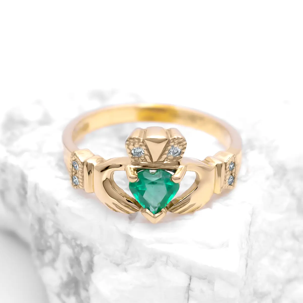 Emerald and Diamond Irish Claddagh Ring Photo 4 