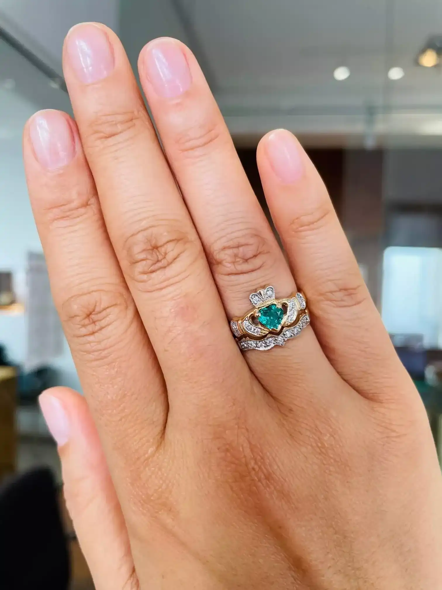 Emerald And Diamond Gold Claddagh Ring Photo 9 