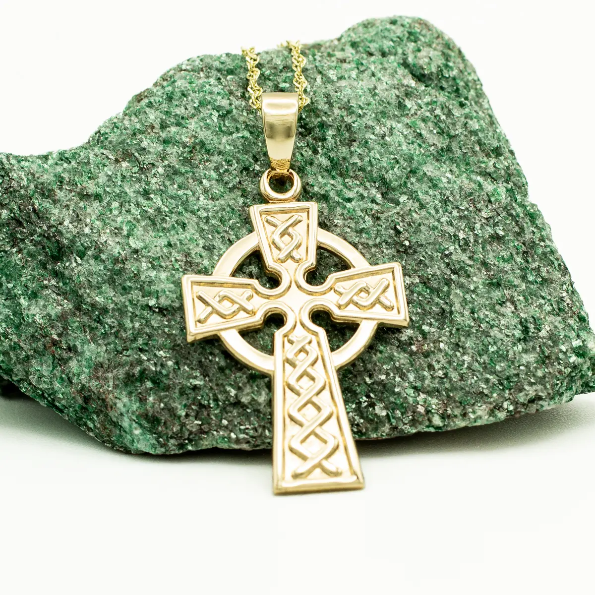 14k Gold Celtic Cross Pendant Photo 3 